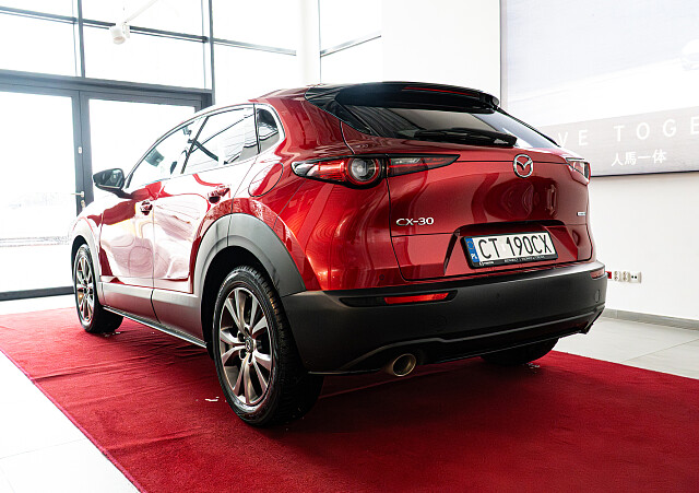 Mazda CX-30 - Kolor Soul Red Crystal, zdjęcie 3